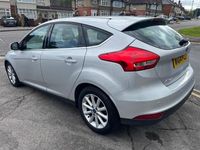 Used Ford Focus Titanium 125 HP (91 kW) 2015 Silver Hatchback