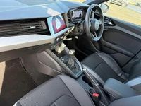 Used Audi A1 S-Line 147 HP (108 kW) 2019 White SUV