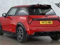 Used Mini Cooper S Hatch 201 HP (147 kW) 2025 Red Hatchback