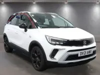 Used Vauxhall Crossland SRi 130 HP (95 kW) 2021 White SUV
