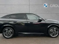 Usado BMW iX2 M Sport 147 kW (201 HP) 2026 Preto SUV