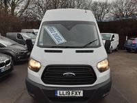 Usado Ford Transit 130 CV (95 kW) 2019 Blanco Van