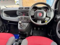 Usado Fiat Panda Pop 69 HP (50 kW) 2012 Vermelho Citadino