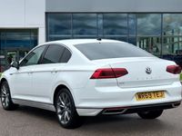 used VW Passat New Saloon GTE Advance 1.4 TSI 218PS 6-speed DSG 4 Door