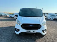 Used Ford Transit Custom Limited 130 HP (95 kW) 2023 White Van