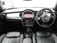 Used Mini Cooper S Exclusive 178 HP (130 kW) 2022 Red Hatchback