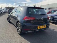 Used VW Golf VII SE 123 HP (90 kW) 2017 Grey Hatchback