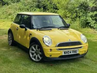 Used Mini ONE Hatch 90 HP (66 kW) 2004 Yellow Hatchback