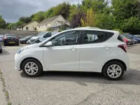 Used Hyundai i10 SE 87 HP (63 kW) 2017 White Hatchback