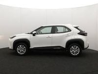 Used Toyota Yaris Hybrid 116 HP (85 kW) 2022 White Estate