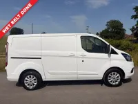 Used Ford Transit Custom Limited 130 HP (95 kW) 2019 White Van