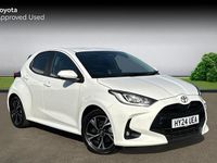 Used Toyota Yaris Hybrid Design 116 HP (85 kW) 2024 Pure white