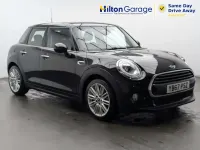 Usado Mini Cooper Hatch 136 CV (100 kW) 2017 Negro Utilitario