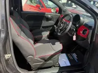Used Fiat 500 Red 69 HP (50 kW) 2022 Crossover black with red detail Hatchback