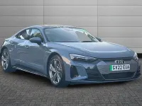 Used Audi e-tron GT quattro Comfort 344 kW (469 HP) 2022 Kemora grey Sedan