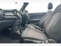 Usado Mini Cooper Cabriolet 136 HP (100 kW) 2017 Branco Cabrios