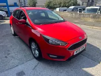 Used Ford Focus Zetec 125 HP (91 kW) 2015 Red Hatchback