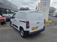 Second-hand Peugeot Partner Premium 102 CP (75 kW) 2023 Alb Monovolum