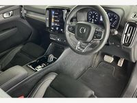 Used Volvo XC40 R-Design 197 HP (144 kW) 2021 SUV