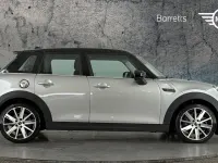 Used Mini Cooper S Classic 176 HP (129 kW) 2023 Silver Hatchback