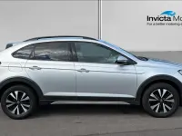 Begagnad VW Taigo Life 110 HK (80 kW) 2023 Silver SUV