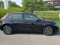 Used VW Polo Life 95 HP (69 kW) 2024 Black Hatchback