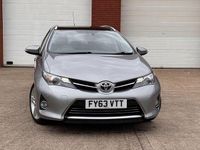 Used Toyota Auris 132 HP (97 kW) 2013 Grey Estate