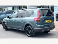 Used Dacia Jogger Extreme 2025 Green MPV