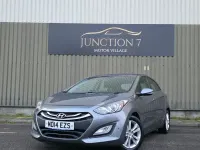 Begagnad Hyundai i30 Style 128 HK (94 kW) 2014 Grå Halvkombi