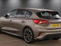 Used Ford Focus ST-Line X 182 HP (133 kW) 2019 Silver Hatchback