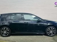 Używany VW Golf VII R-line 150 KM (110 kW) 2018 Czarny Hatchback