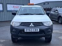 Used Mitsubishi L200 134 HP (98 kW) 2013 White Pickup