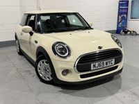 Used Mini ONE Classic 102 HP (75 kW) 2019 White Hatchback