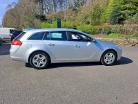 Used Vauxhall Insignia 160 HP (117 kW) 2011 Silver Estate
