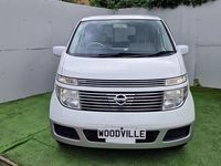 Used Nissan Elgrand 2015 White/silver MPV
