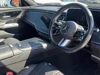 Usado Mercedes E200 AMG line 204 CV (150 kW) 2024 Gris