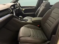 New VW Touareg Black Edition 286 HP (210 kW) 2025 White SUV