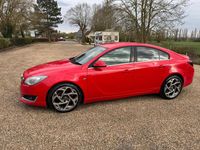 Used Vauxhall Insignia SRi 163 HP (119 kW) 2015 Red Hatchback