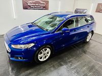 Usado Ford Mondeo Titanium 2015 Azul Carrinha