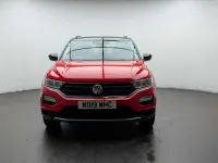 Usado VW T-Roc Design 115 HP (84 kW) 2019 Vermelho SUV