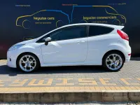 Used Ford Fiesta Zetec 2008 White Hatchback