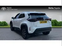 Used Toyota Yaris Cross Design 116 HP (85 kW) 2023 White SUV