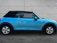 Used Mini Cooper Cabriolet 134 HP (98 kW) 2018 Blue Cabriolet