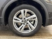 Used VW T-Roc R-line 150 HP (110 kW) 2025 Black SUV