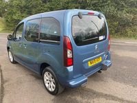 Used Citroën Berlingo Feel 100 HP (73 kW) 2019 Blue MPV