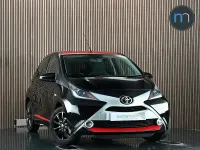 Begagnad Toyota Aygo x-press 69 HK (50 kW) 2017 Svart Halvkombi