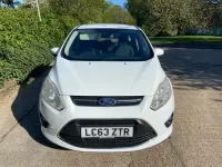 Usado Ford C-MAX Zetec 2014 Branco Monovolume