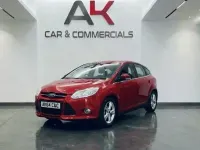 Usado Ford Focus Titanium X 115 HP (84 kW) 2011 Vermelho Citadino