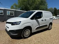 Used Toyota Proace 120 HP (88 kW) 2022 White MPV