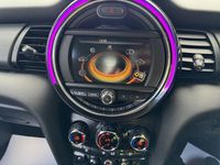 Begagnad Mini Cooper Hatch 2014 Vit Halvkombi